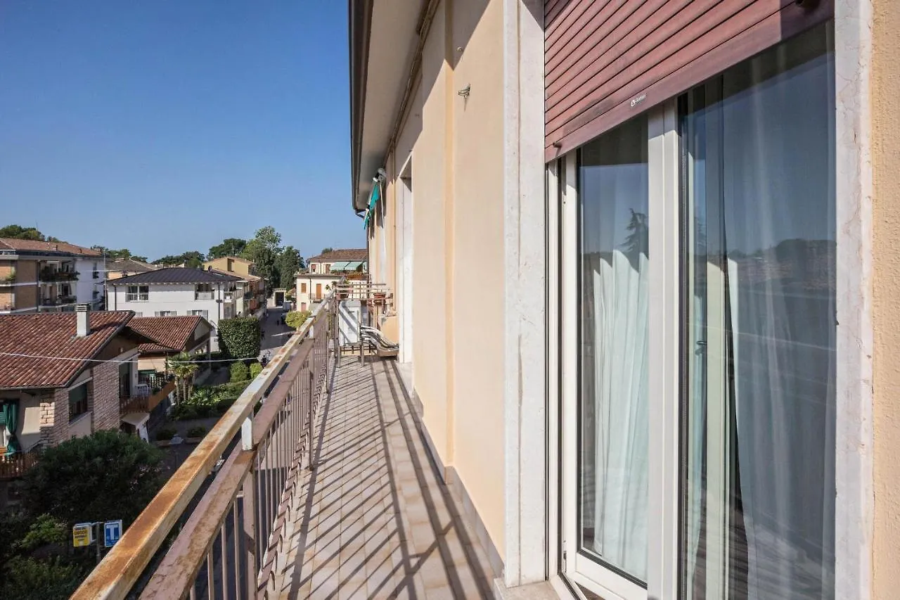 Appartamento Gemini 2 Bardolino Apartment